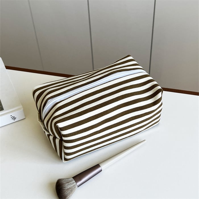 1 Piece Simple  Casual Strip Polyester Women's Makeup Bags