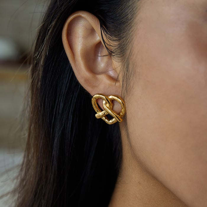 1 Pair Cute Pretzel Stainless Steel Gold Color Women's Stud Earrings h5Picture4