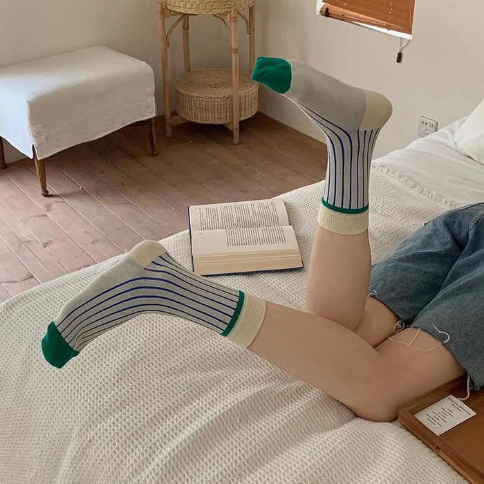 1 Çift Çeşitli Renklerde Çizgili Pamuklu Kadın Orta Boy Çorap h5Resim4