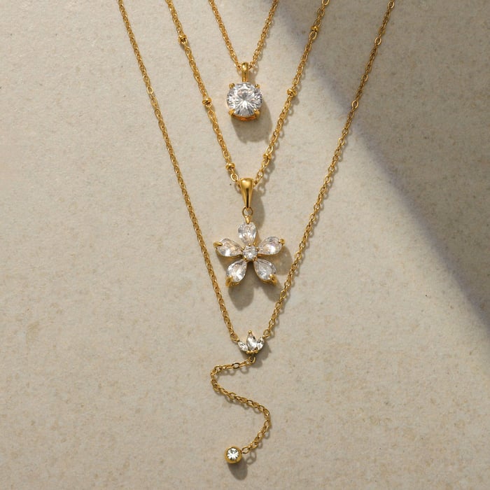 1 Piece Sophisticated Flower Stainless Steel Gold Color Zircon Women's Pendant Necklaces h5Picture3