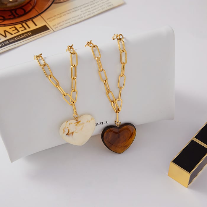 1 Piece Bohemian Heart Stainless Steel Gold Color Acrylic Women's Pendant Necklaces h5Picture4