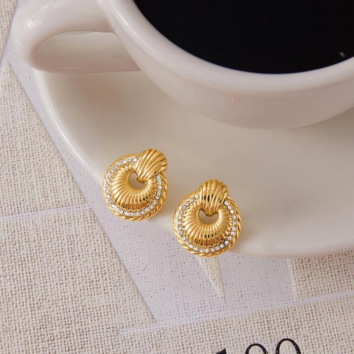1 Pair Gorgeous Circle Stainless Steel Gold Color Women's Stud Earrings h5Picture3