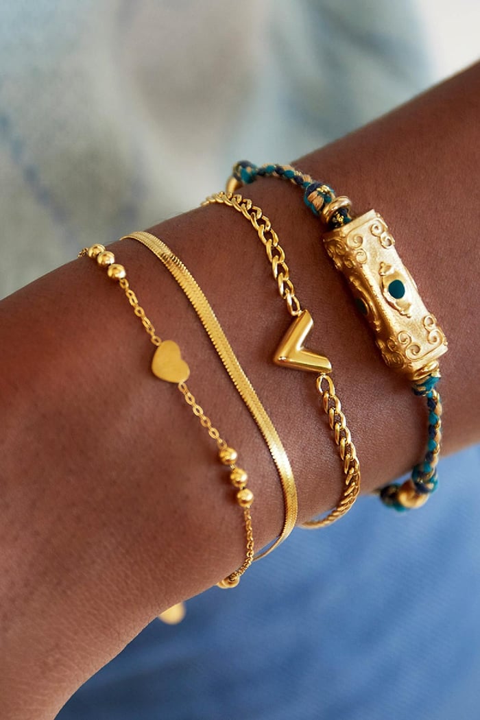 Bracciale in Acciaio Inossidabile Lettera V Gold Stainless Steel Immagine2