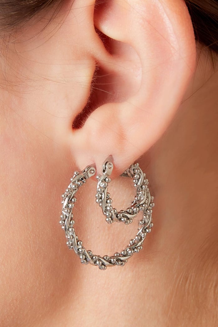Boucles d'oreilles créoles torsadées en acier inoxydable Argenté Image3