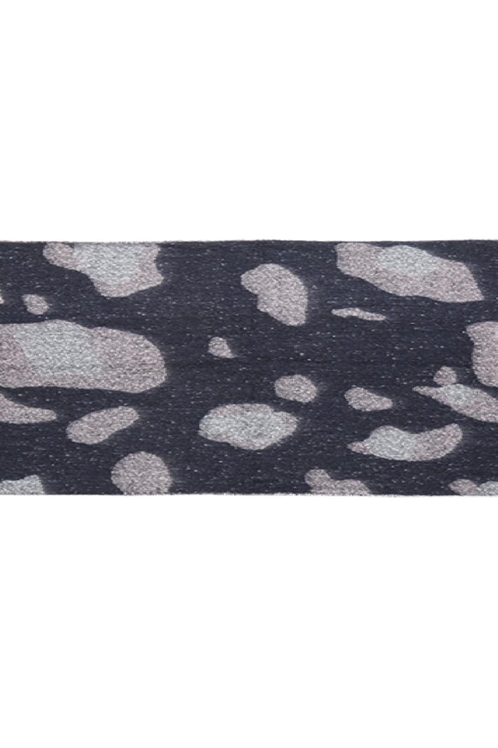 Scarf Wild Spots Blue Acrylic Picture2