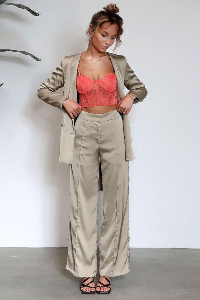 Hose aus glänzendem Stoff Creme S h5Bild3