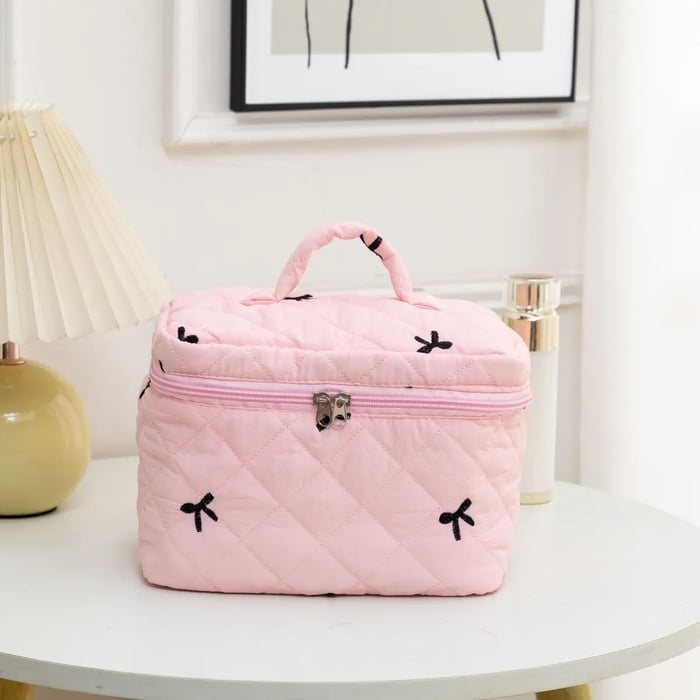 1 Piece Classic Travel Bowknot Portable Large Capacity Beauty Case With Random Printing Design Women's Quilted Cosmetic Bags