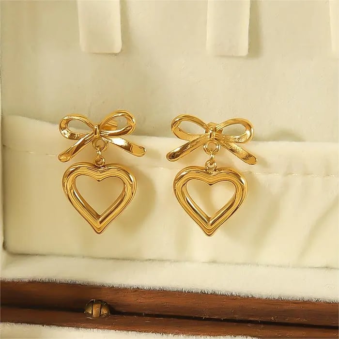 1 pair simple series classic heart stainless steel  gold plated women stud earrings