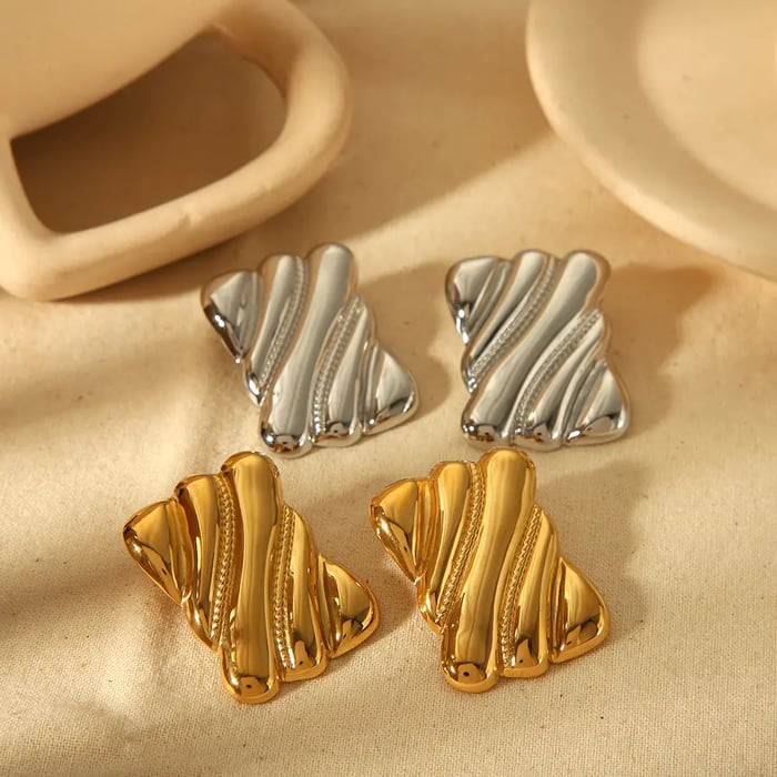 1 pair of classic fashion  gold-plated stainless steel rectangular geometric stripe texture earrings for women's jewelry for daily wear