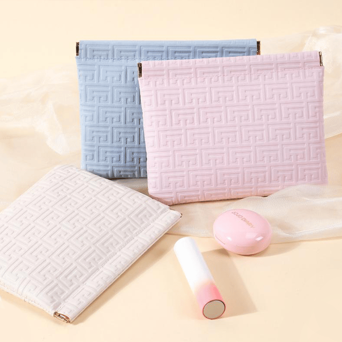 1 Piece Minimalist Series Multiuse Plaid High-capacity Women's Cosmetic Bags h5Picture7