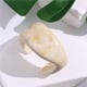 Shaped beige Picture5