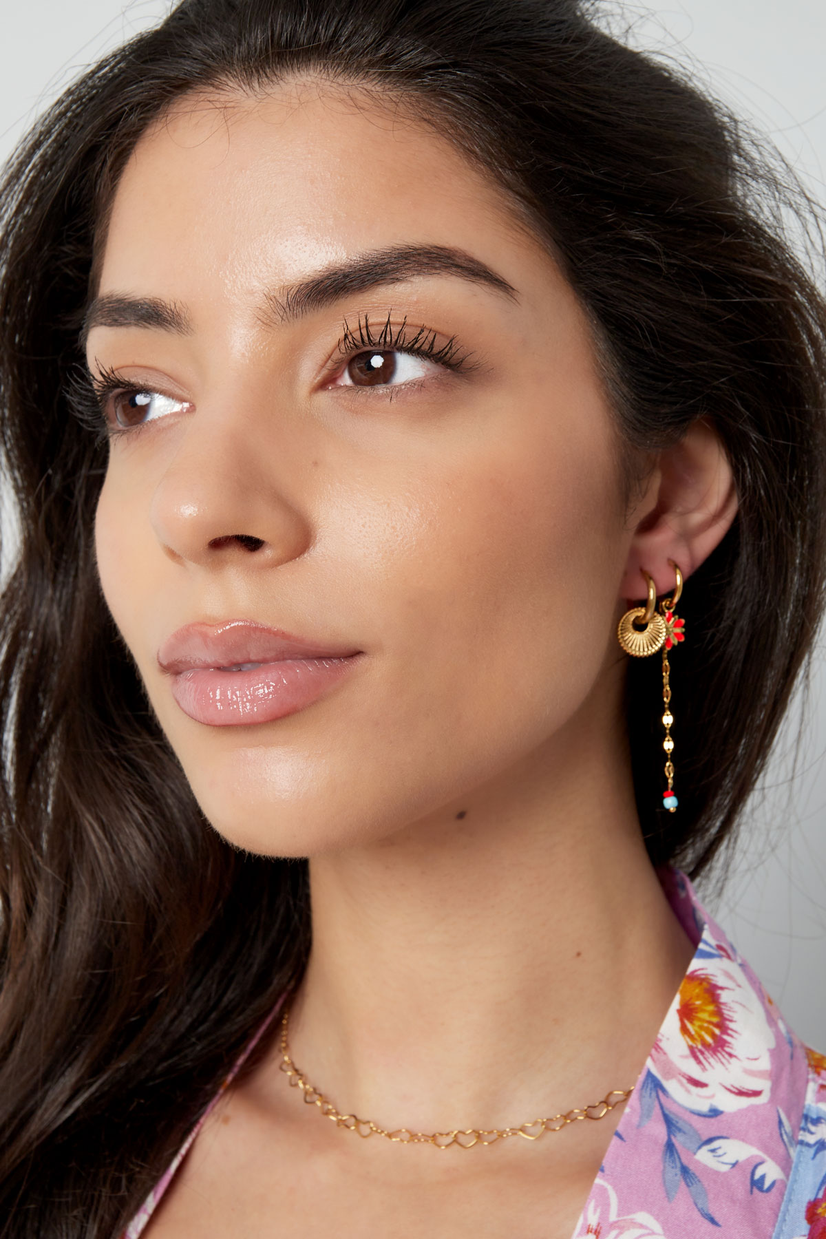 Earrings with round charm - Silver Color color
