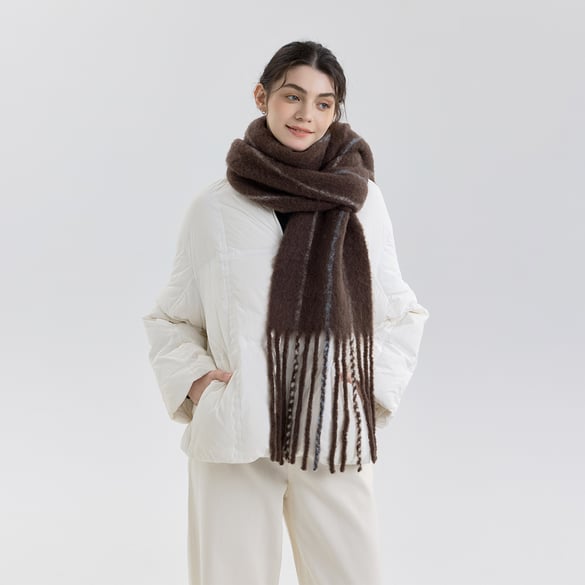 1 Piece Wool & Polyester Tassel Color-blocked Winter Scarf 2