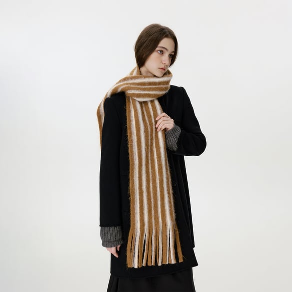 1 Piece Wool & Polyester Tassel Color-blocked Striated Winter Scarf 2