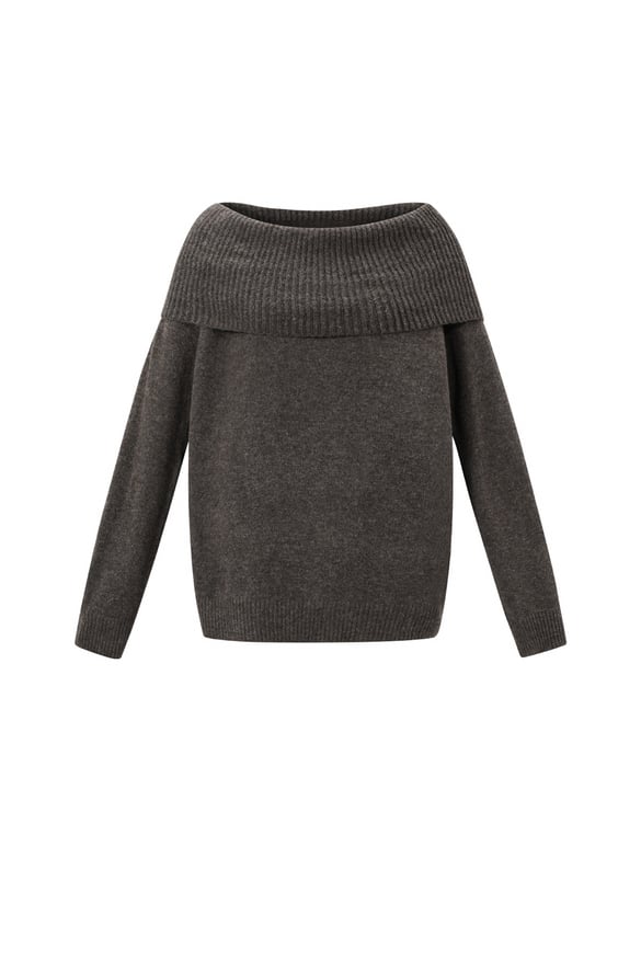 Pull basique à épaules dénudées 2