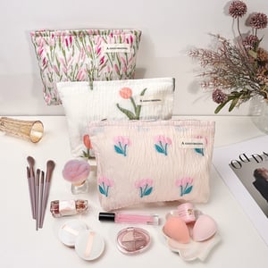 1 Piece Stylish Series Natural Tulip Print Seersucker High-capacity Portable Women's Cosmetic Bags h5 Picture2