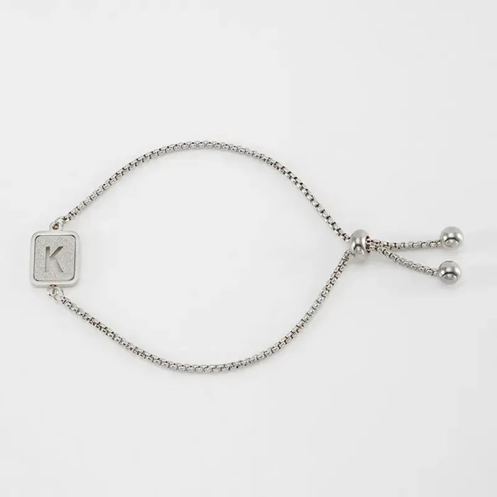 1 pezzo minimalista serie giornaliera lettera K in acciaio inossidabile colore argento braccialetti a catena da donna 