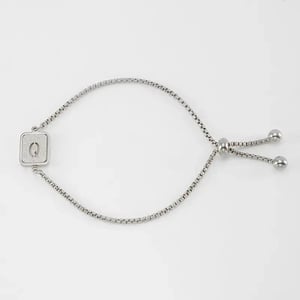 1 pezzo minimalista serie giornaliera lettera Q in acciaio inossidabile colore argento braccialetti a catena da donna h5 