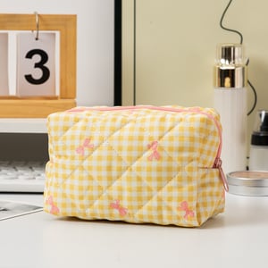 1 Piece Chic Plaid Bowknot Portable Large Capacity With Random Printing Design Women's Quilted Cosmetic Bags h5 