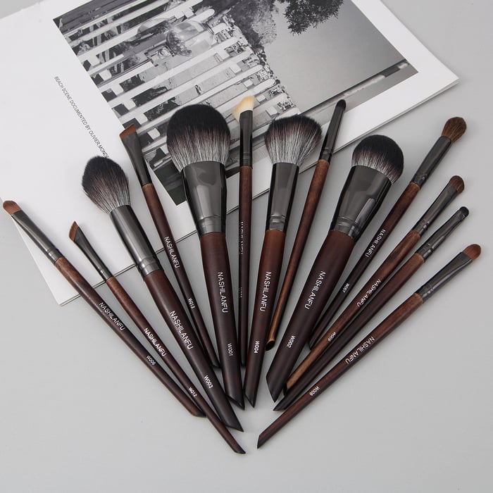 1 Set Unisex Makeup Brush(No Bag Included) 