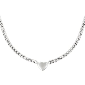 Necklace Chained Heart h5 