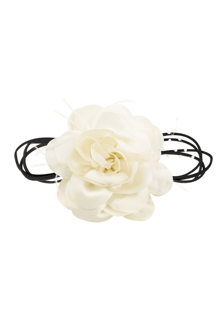 Necklace ribbon with flower and pearls - off-white 