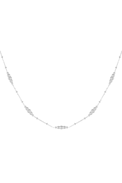 simple necklace with twisted charms h5 