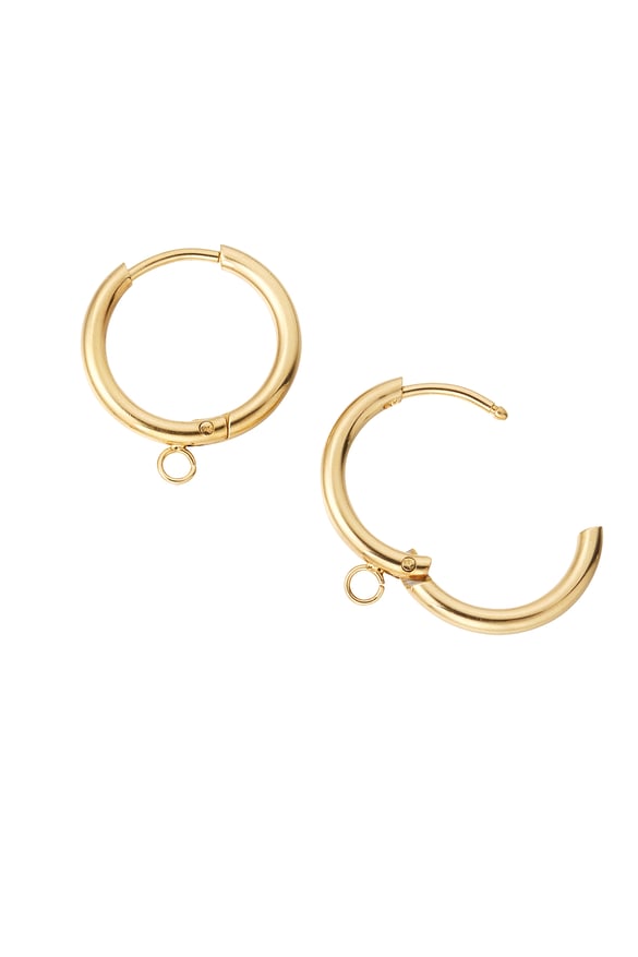 diy earring with one opening