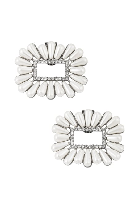 Lovely pearls shoe clips - white silver color 