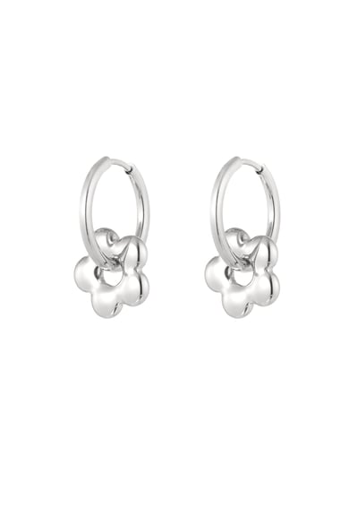 Basic flower charm hoop earrings h5 