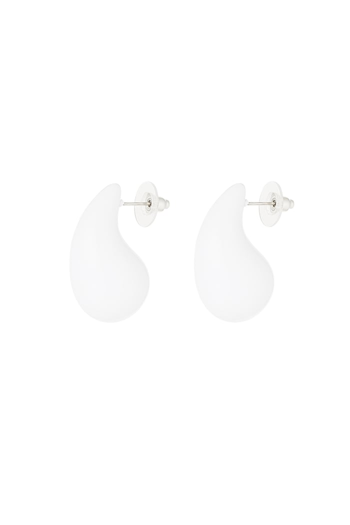 Stylish earrings-white 