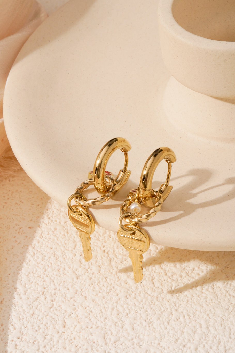 Key to love Earrings - Gold color Picture4