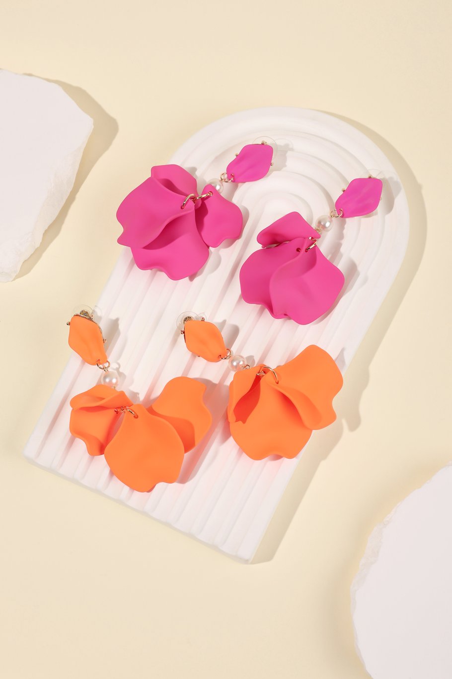 Fuchsia Haze Earrings - Fuchsia h5Picture6