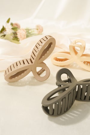 Cute Hair Clip - Brown Plastic h5 Picture2