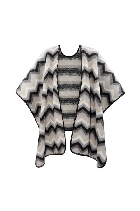 Winter poncho wrapped in warmth - black grey