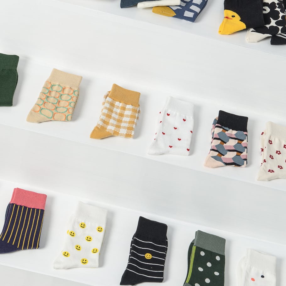 1 Paar bequeme Wadensocken aus Baumwolle mit Punkten und Karomuster Bild3