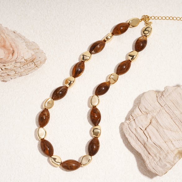 1 Piece Retro Irregular Shape Resin Beaded Necklace 2