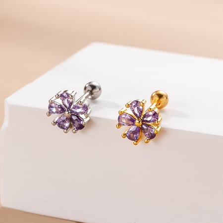 1 pieza de pendientes de botón de circonita de color plateado y titanio con diseño clásico de flores de serie simple para mujer 2