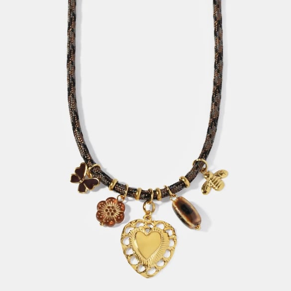 1 Piece Classic Series Retro Heart Stainless Steel  Gold Color  Women's Pendant Necklaces