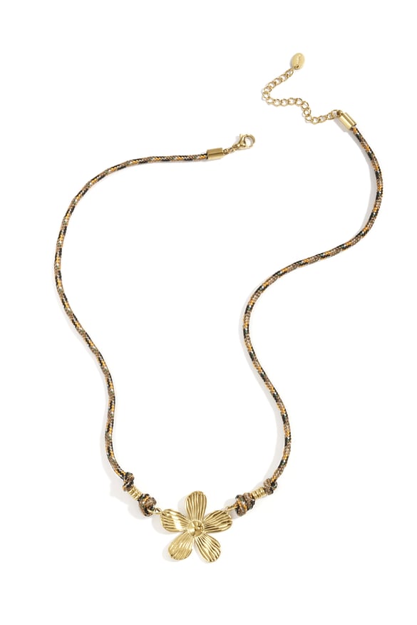 Edelstahl Anhänger Halsketten Blume Casual Täglich Einfache Serie Damenschmuck