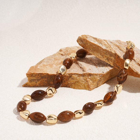 1 Piece Retro Irregular Shape Resin Beaded Necklace