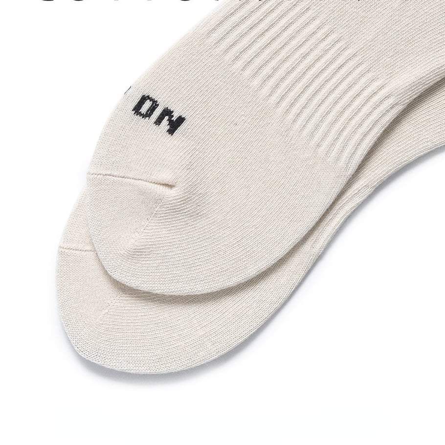 1 par de calcetines de algodón versátiles con estampado de letras para mujer a media pantorrilla Imagen4