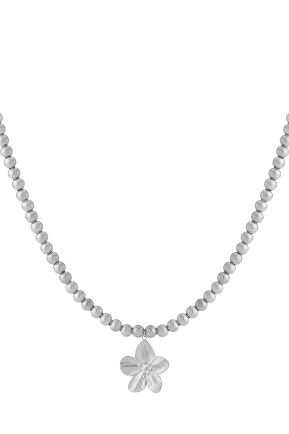 Collier de perles creuses de 8 mm avec une fleur