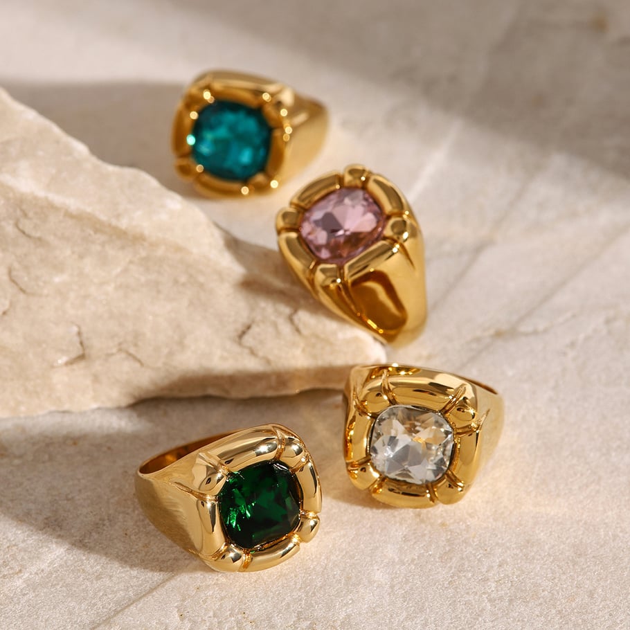 Anillo individual de acero inoxidable chapado en oro de 18 quilates con circonitas, estilo retro geométrico, para mujer. Imagen2