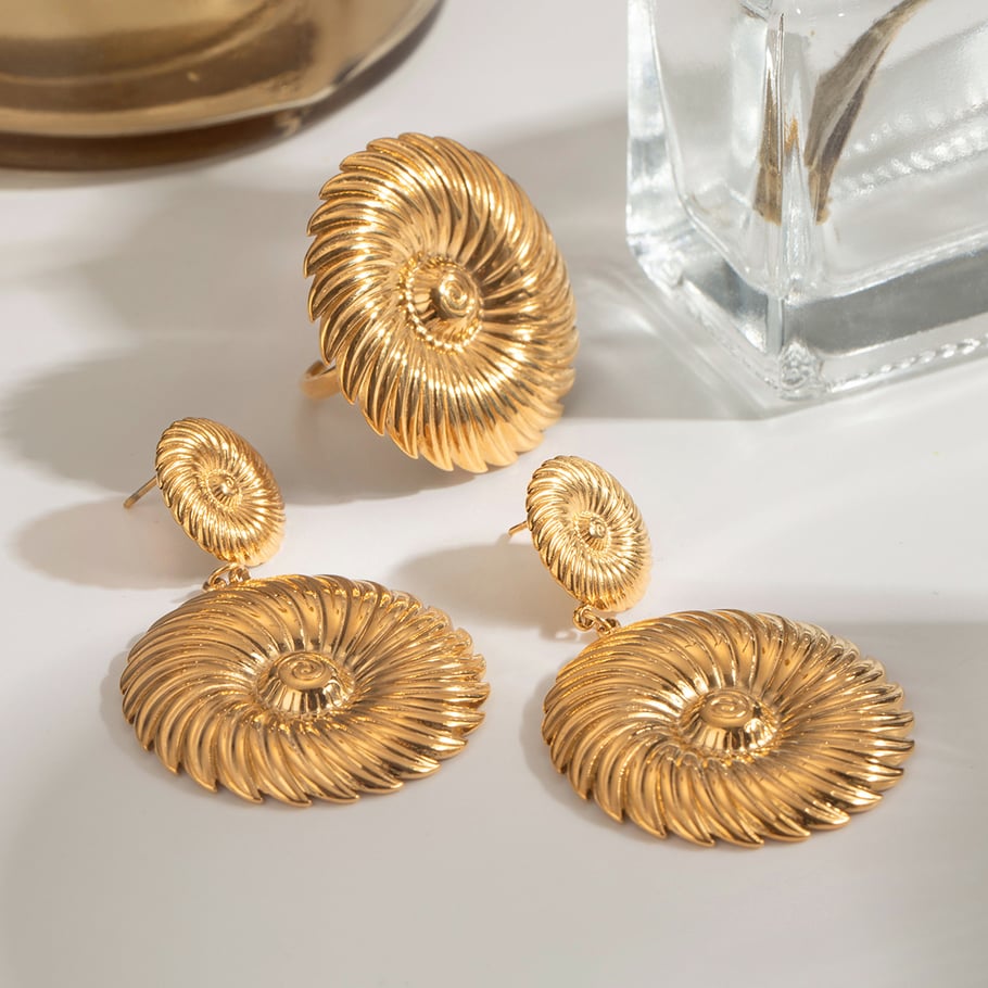 1 Pair Classic Series Retro Flower Stainless Steel 18K Gold Plated Women Drop Earrings 