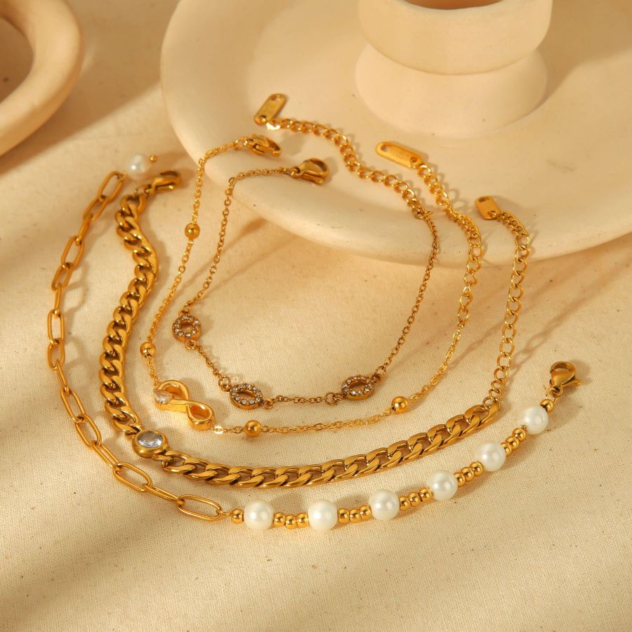 1 piece of elegant classic 18k gold plated stainless steel pearl Cuban chain bracelet for women jewelry for daily wear 