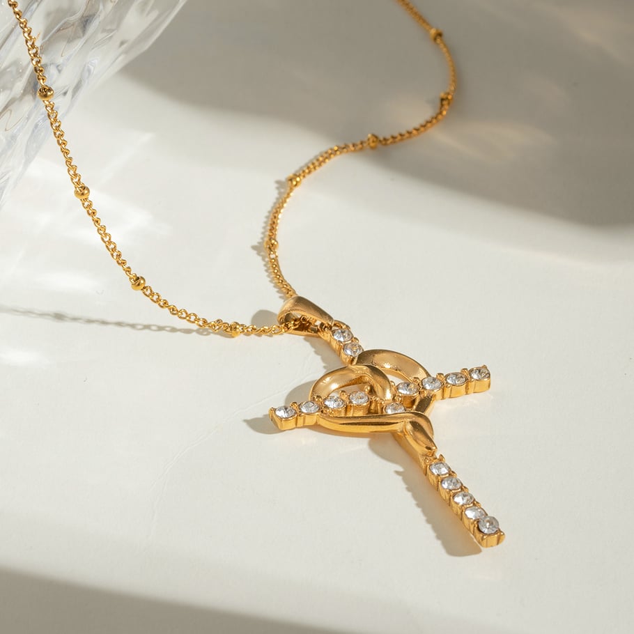 1 Stück Simple Series Retro Kreuz Edelstahl 18 Karat vergoldet Strass Damen Anhänger Halsketten 