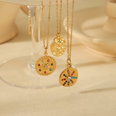 1 piece of exquisite and fashionable 18k gold-plated stainless steel with colored diamond geometric pendant necklace for women's daily wear h5 