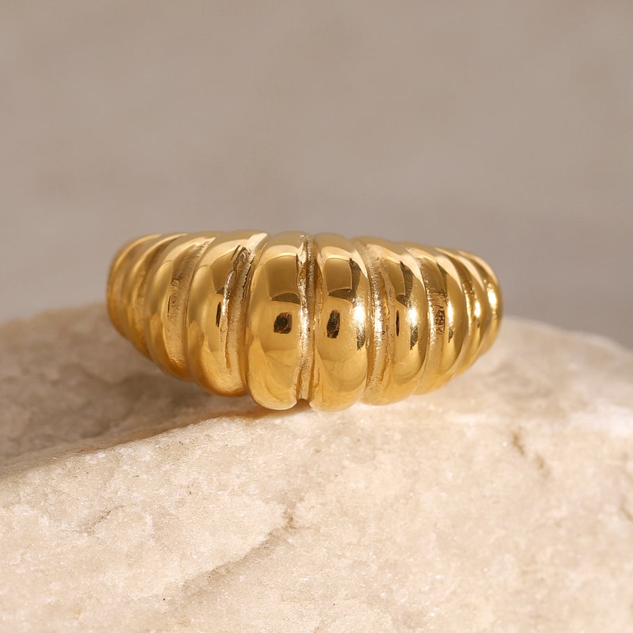 1 Paar Simple Series Retro Geometrischer Edelstahl 18 Karat vergoldeter Damen-Einzelring 