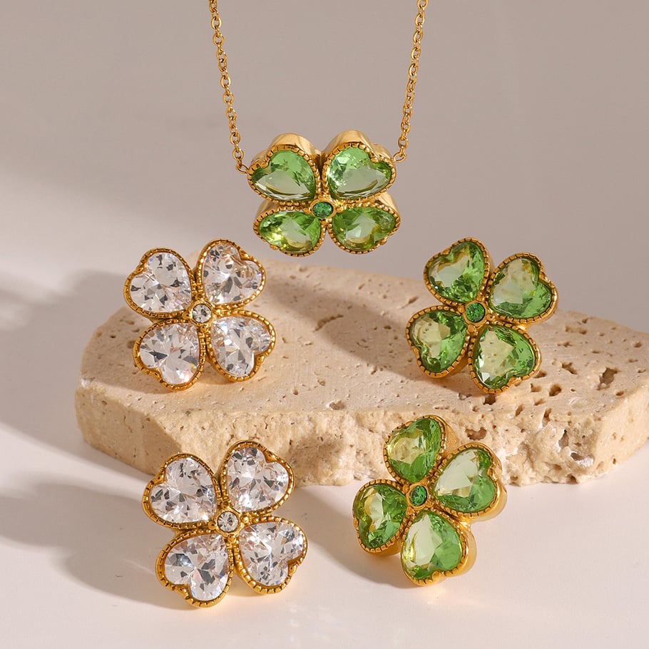 1 Piece Simple Elegant Style Four-leaf Clover Shape Stainless Steel 18K Gold Plated Inlay Zircon Women's Pendant Necklace 